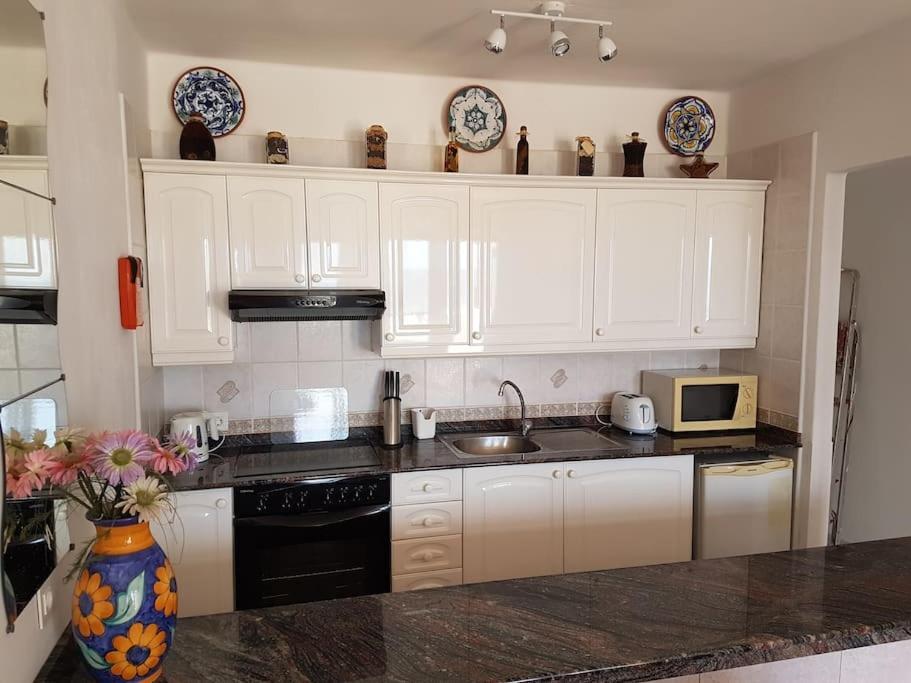Tabaybas E31, Central Two Bed Puerto del Carmen  Eksteriør bilde